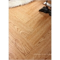 Piso laminado con acabado encerado Hickory Commercial 8.3mm en relieve comercial